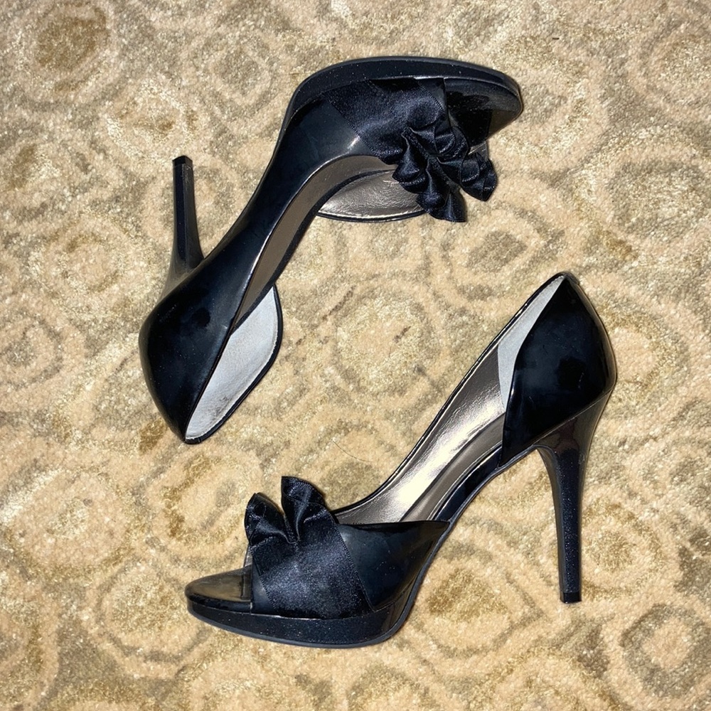 Black open toed heels